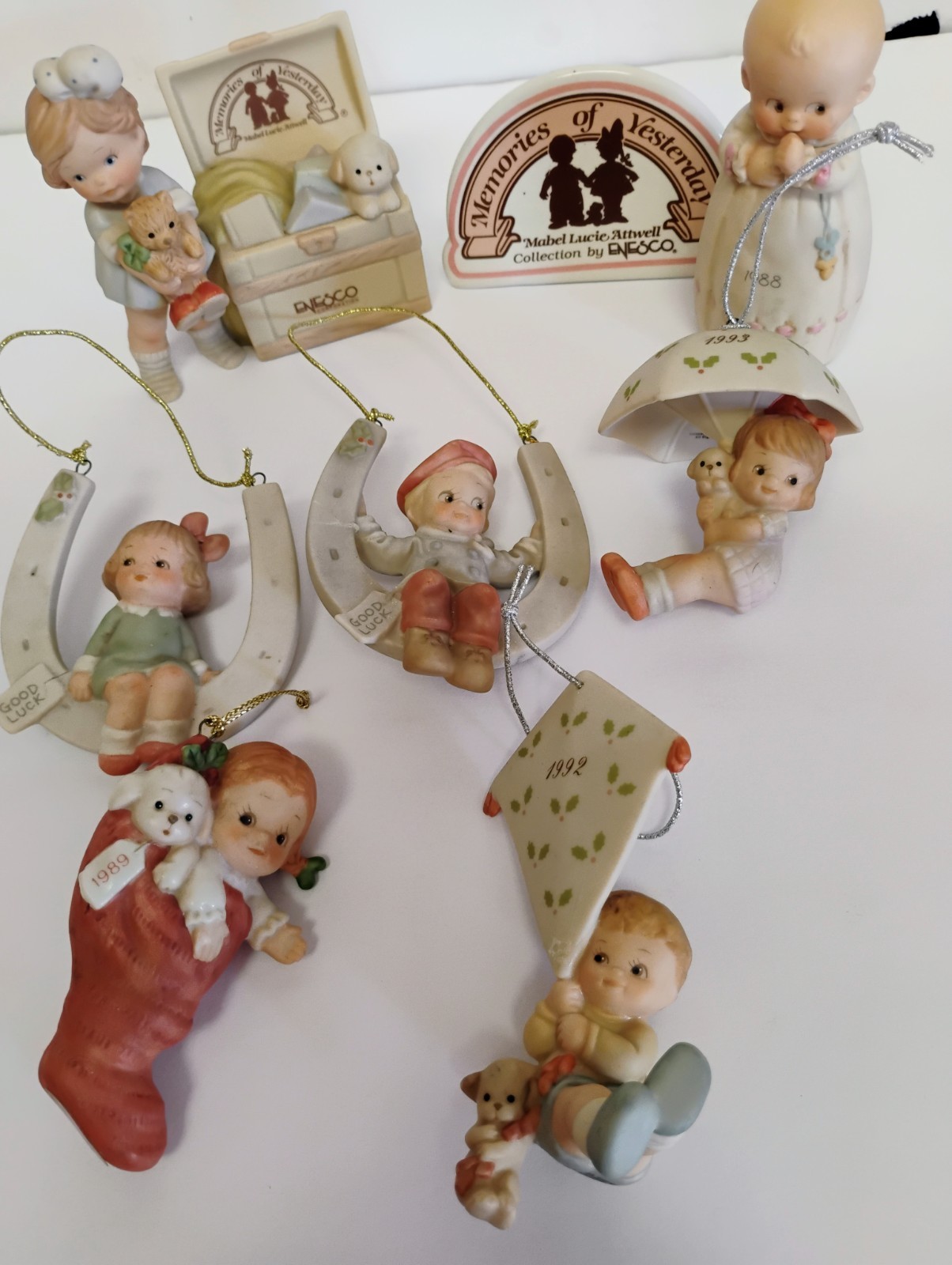 Vintage Lot Memories Of Yesterday Various Years, No Boxes, See Description