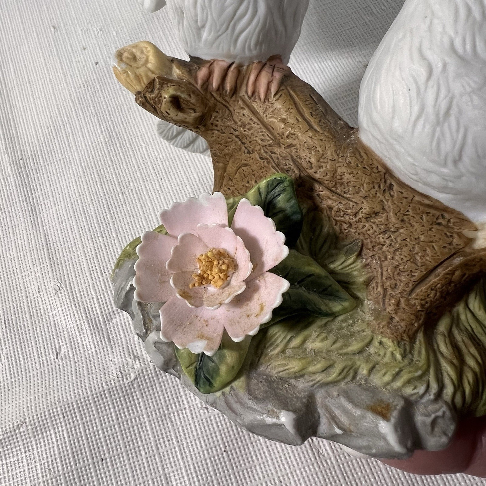 Beautiful Vintage Double Doves Porcelain Collectible Figurine.
