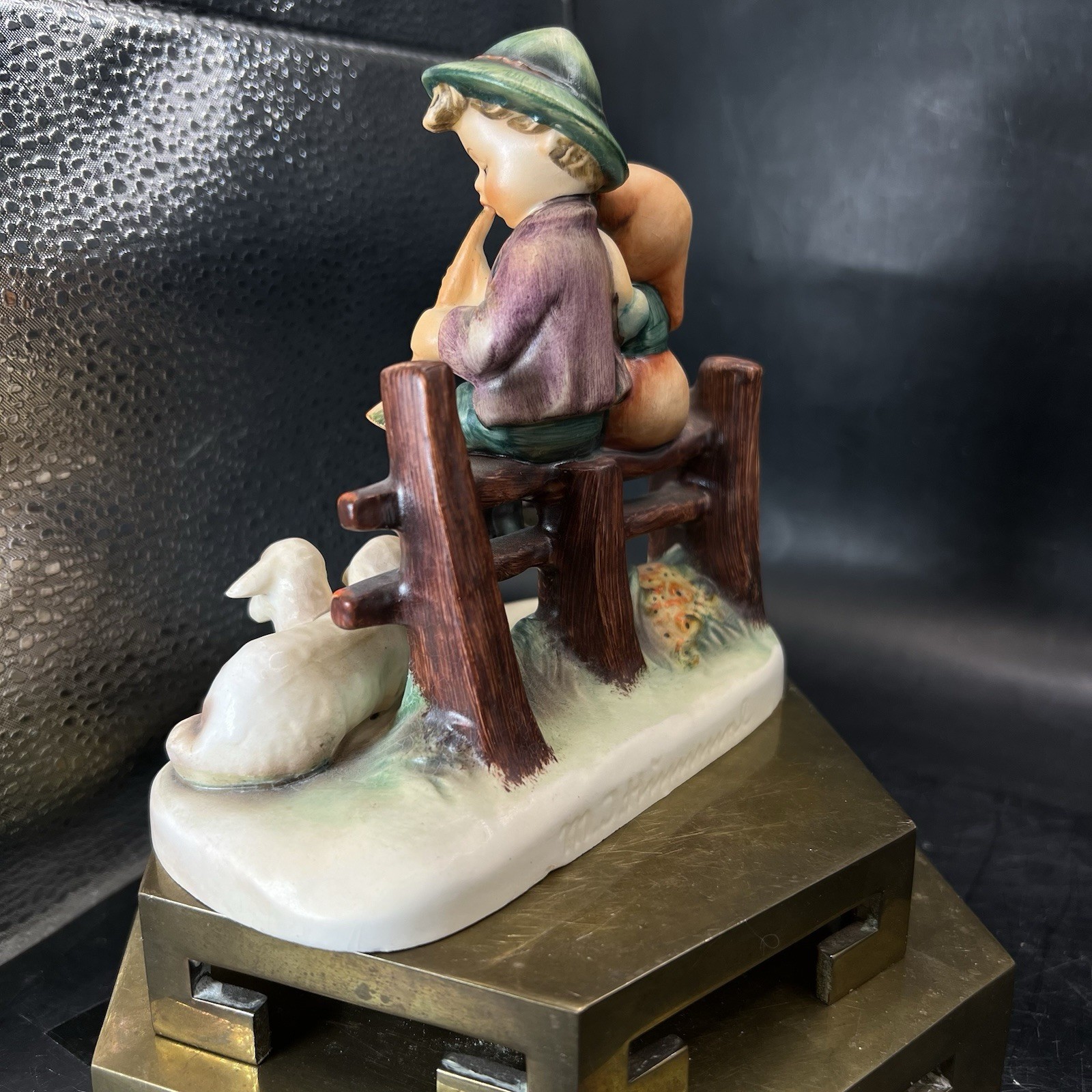 Vintage Hummel #99 EVENTIDE Figurine Boy Girl Fence Lambs Flute Full Bee