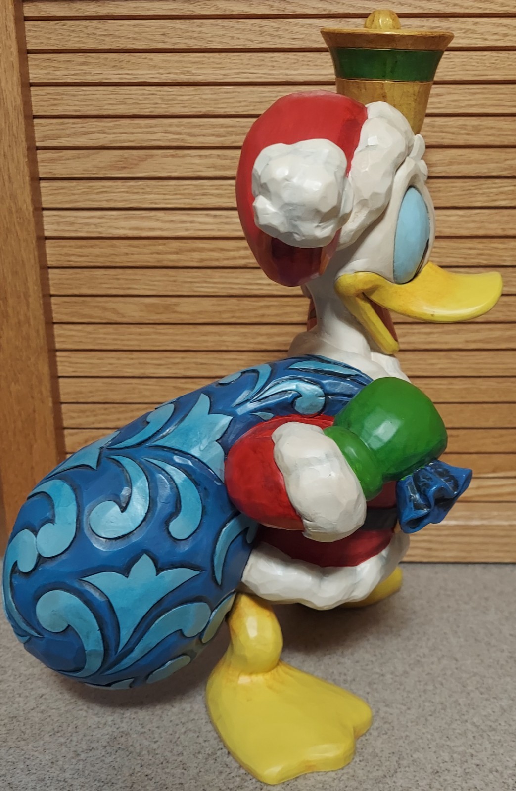 Jim Shore Disney Traditions” Ring in the Holidays ” RARE 4046024 Donald Duck
