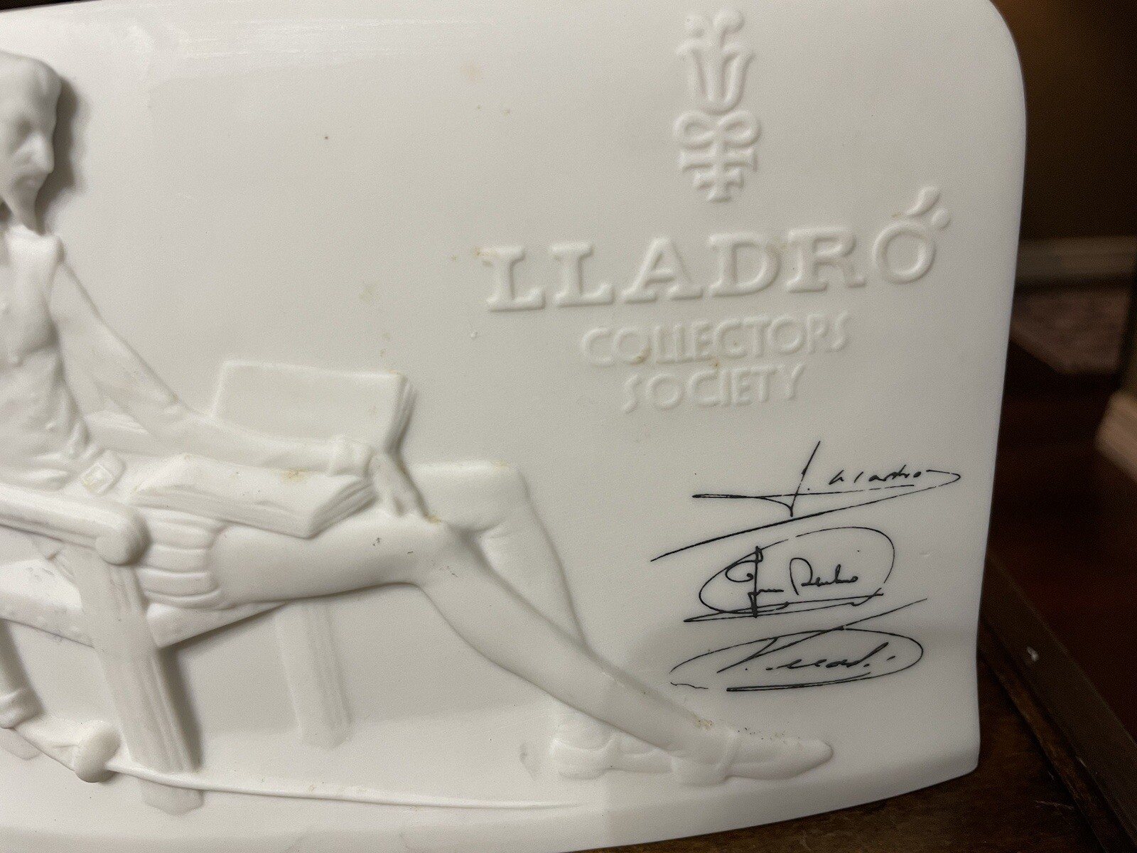 5.75″x4.25″x2.25″ Lladro Collectors Society Don Quixote Plaque Signed In Blue