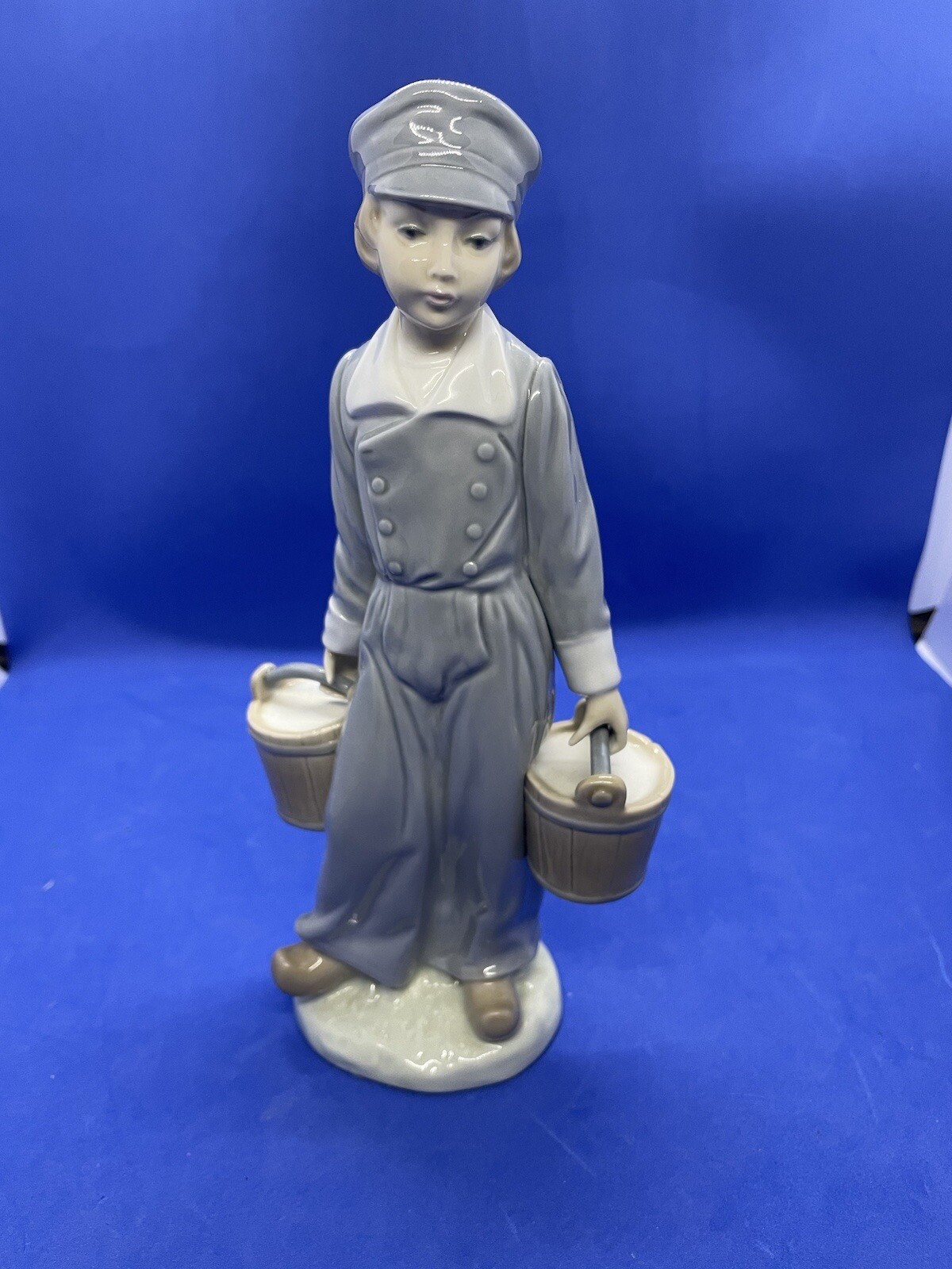 Lladro Boy With Pails 4811 Double Buckets Porcelain Figurine Retired High Gloss