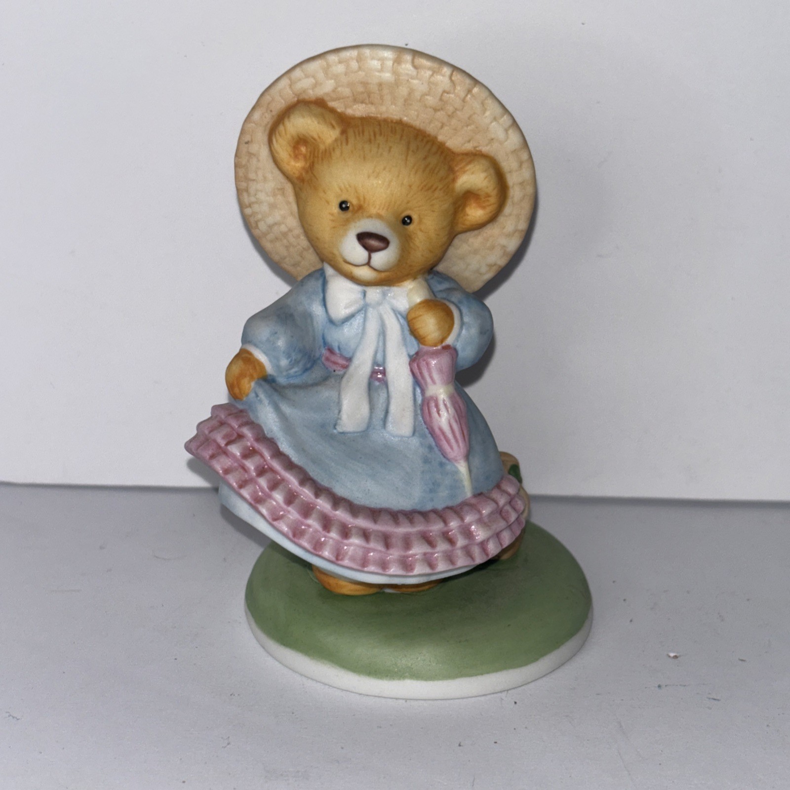 The Franklin Mint “Daphne” Hotel Teddington Bear Figurine, Fine Porcelain, 3.5”