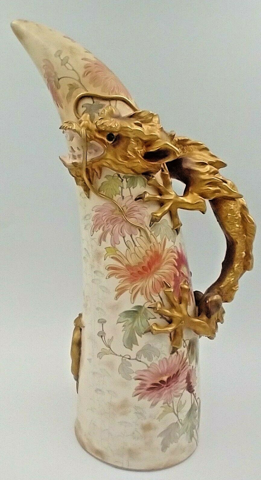 16″ Royal Doulton Burslem Worchester Gold Dragon Painted Horn 1880’s