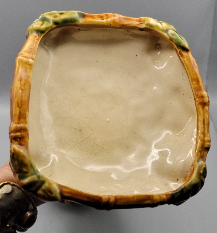 60s VTG Majolica Style Ceramic Monkey Holding Basket Pedestal Bowl Figurine 9.5″