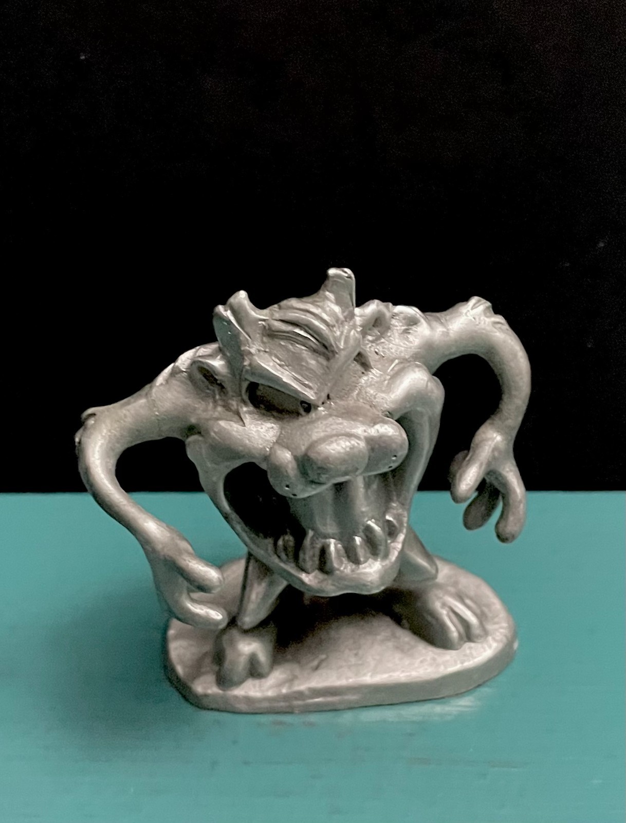 Warner Bros Pewter Taz Tasmanian Devil Growl Looney Tunes Cartoon Art Figurine