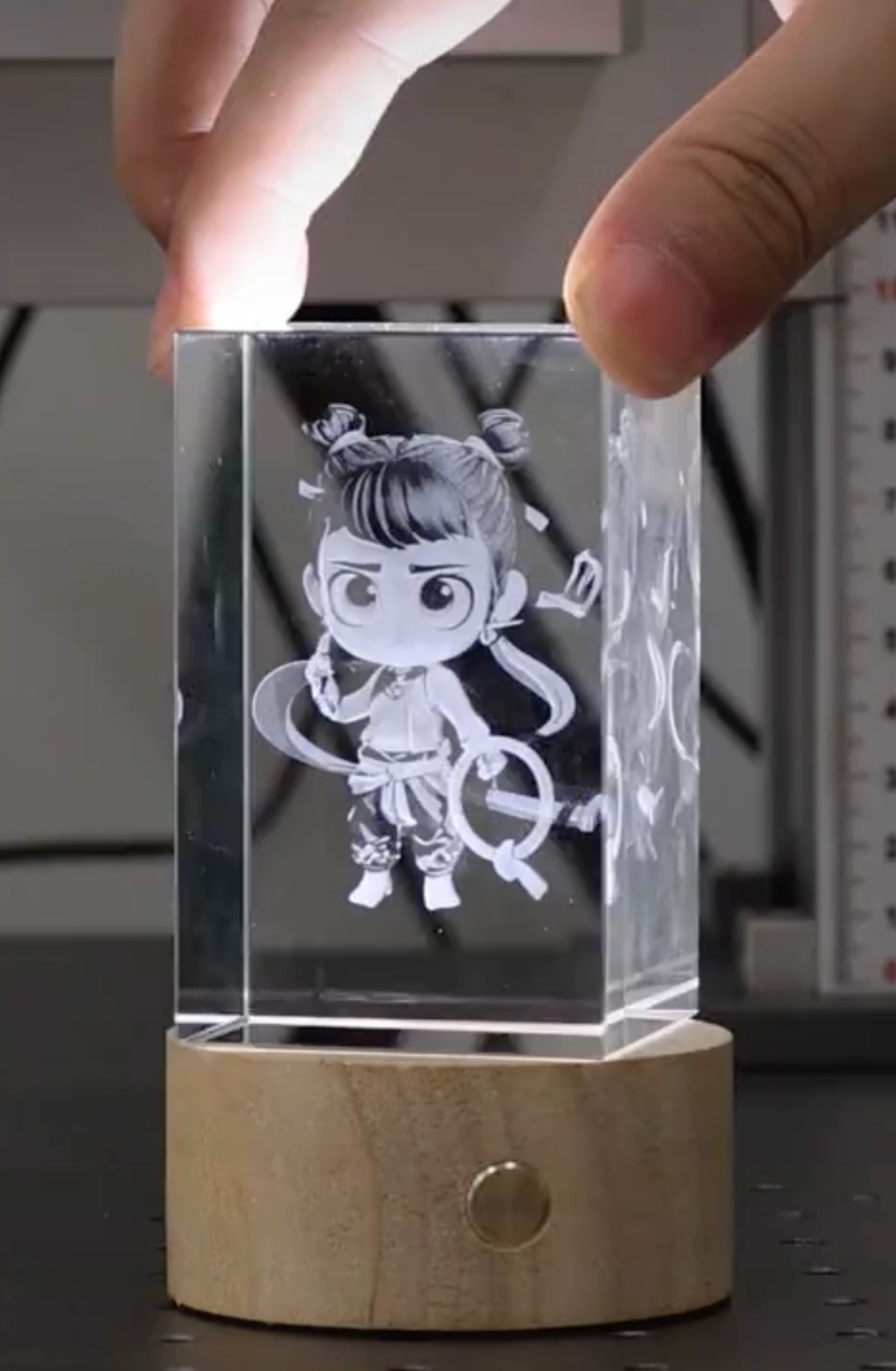 Custom 3D Photo Crystal Size XL Personalized Laser Engraved Gift +FREE LED Base