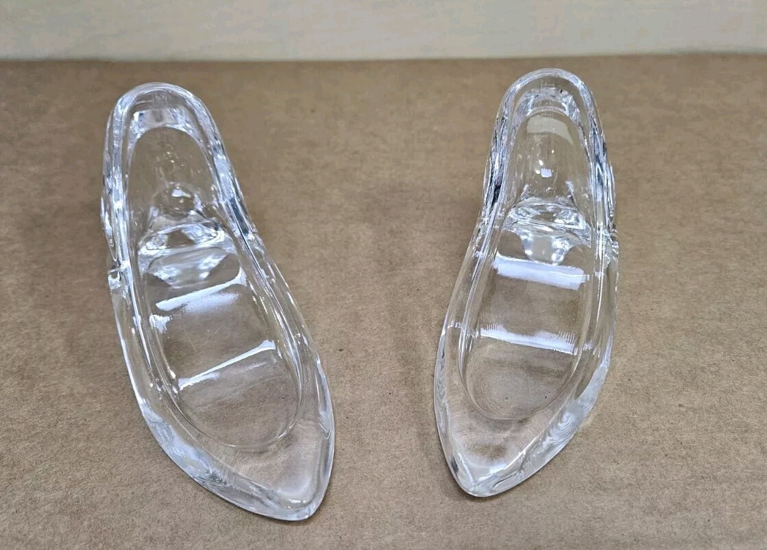 Vtg Pair Of Glass High Heel Shoes Clear Crystal Cinderella Slippers Oneida ?