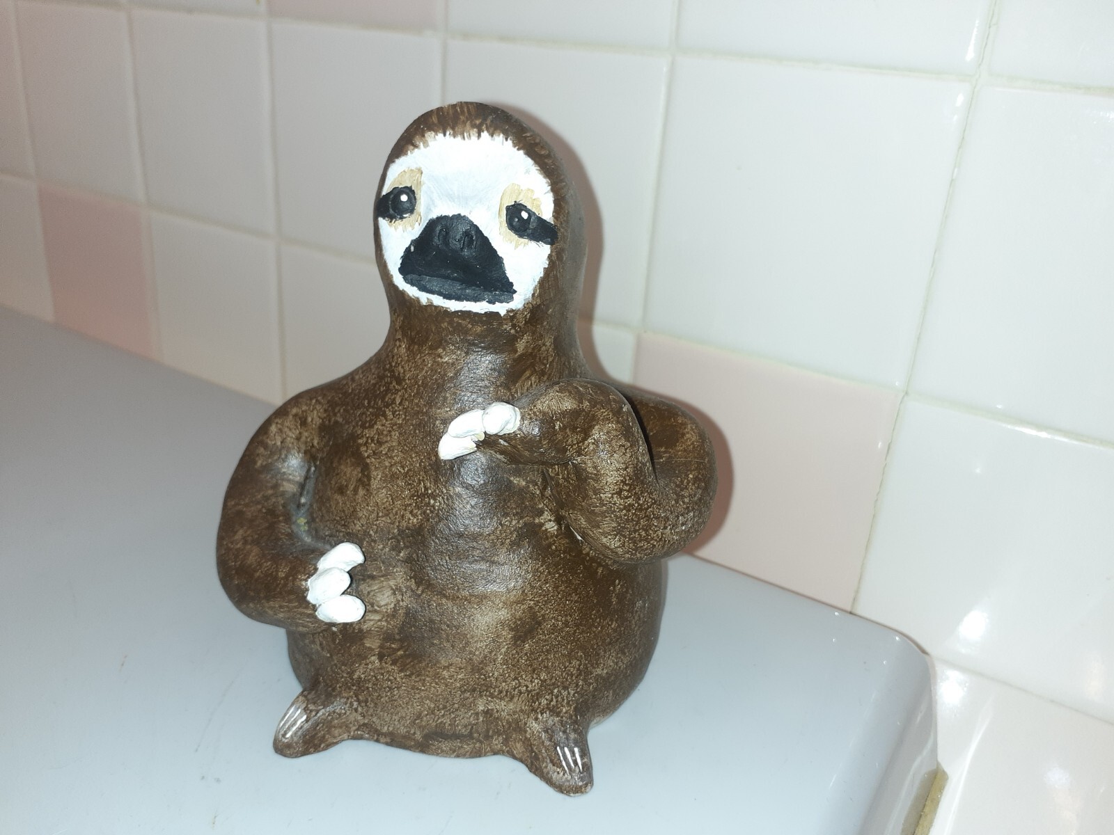 Handmade Clay/Chalkware SLOTH Figurine 5.7″ tall x 5″ x 4.9″
