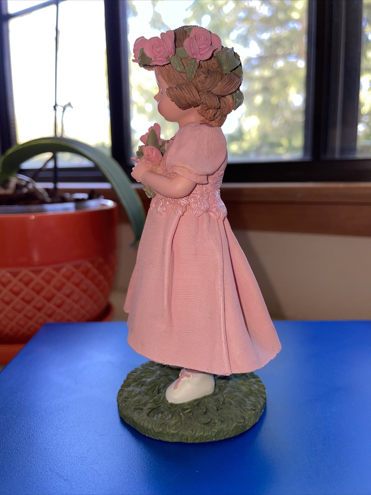 Madame Alexander Flower Girl Figurine
