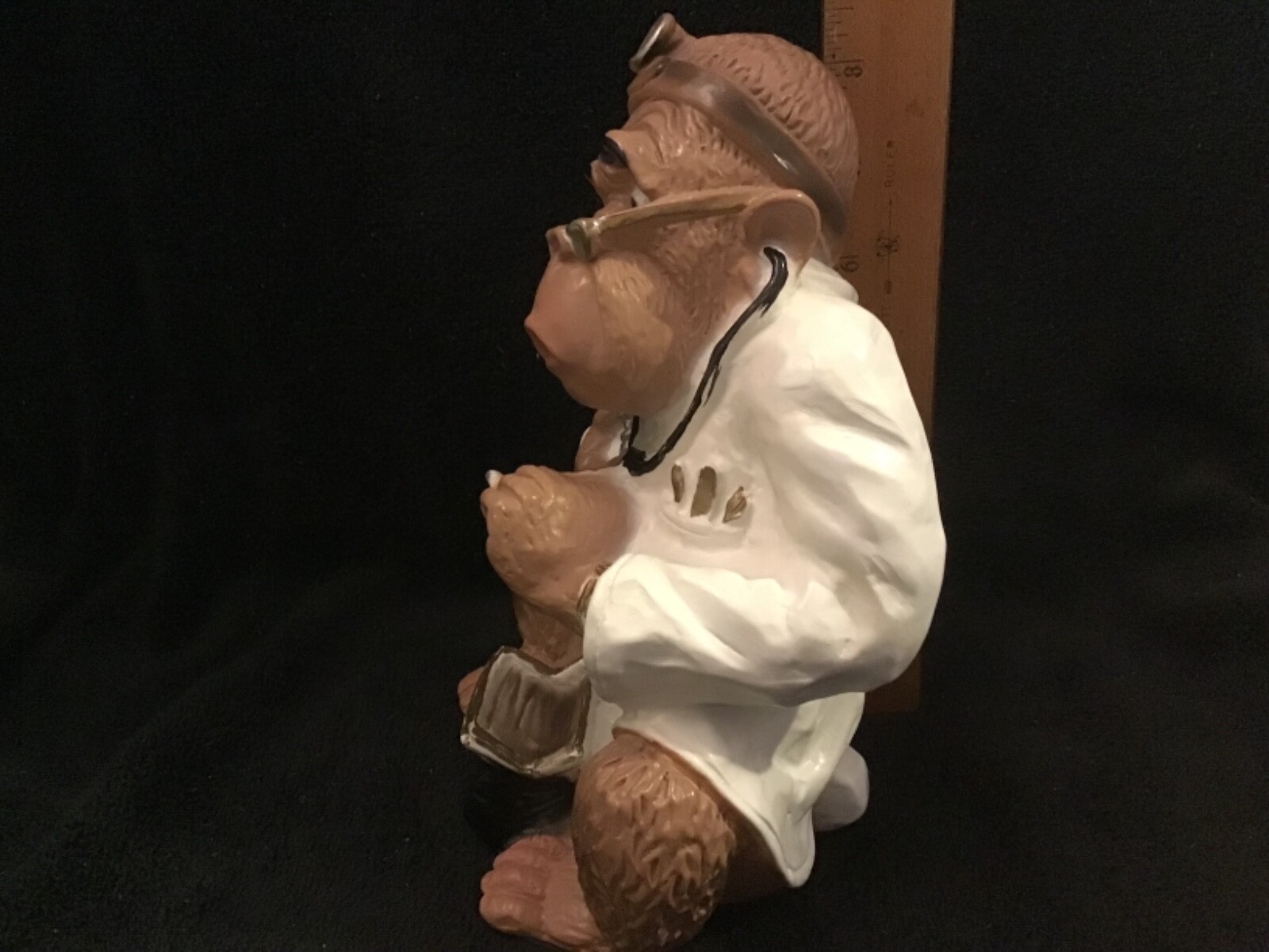 Vintage 1971 Universal Statuary V Kendrick Molded Plastic Doctor Monkey Dr Chimp