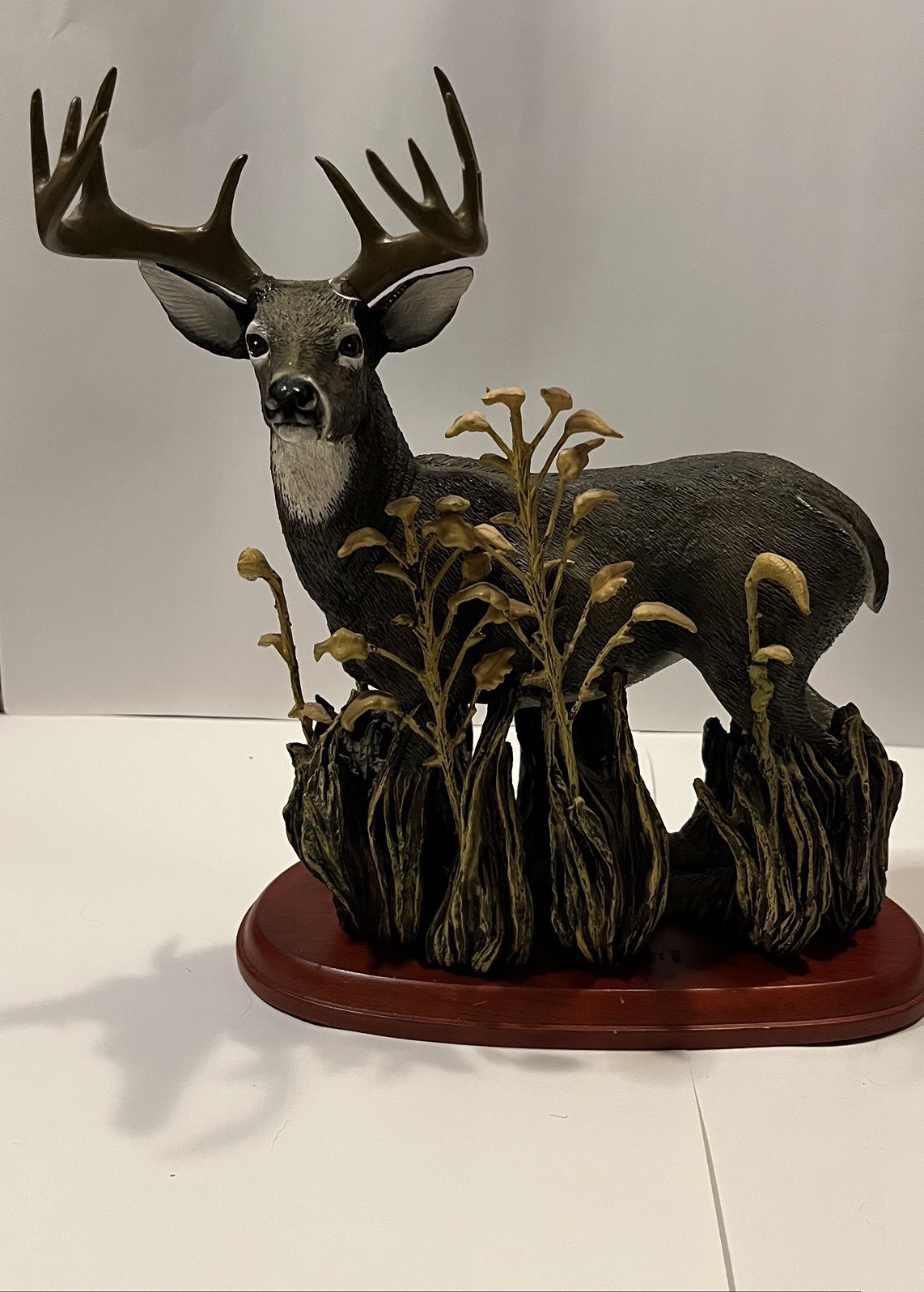 Danbury Mint Full Alert White Tail Deer Sculpture Figure