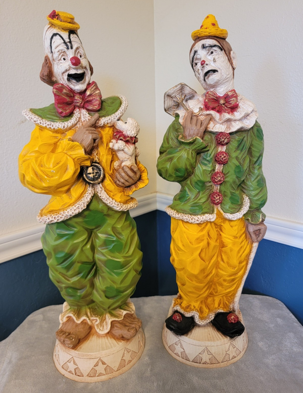RARE Set of 1966 Universal Statuary Corp. Clown Statues 349 and 350. SO COOL!!!!