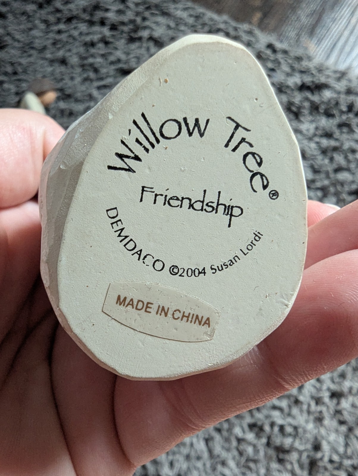 2004 Willow Tree ‘Friendship’ Angel Figurine by Demdaco Susan Lordi