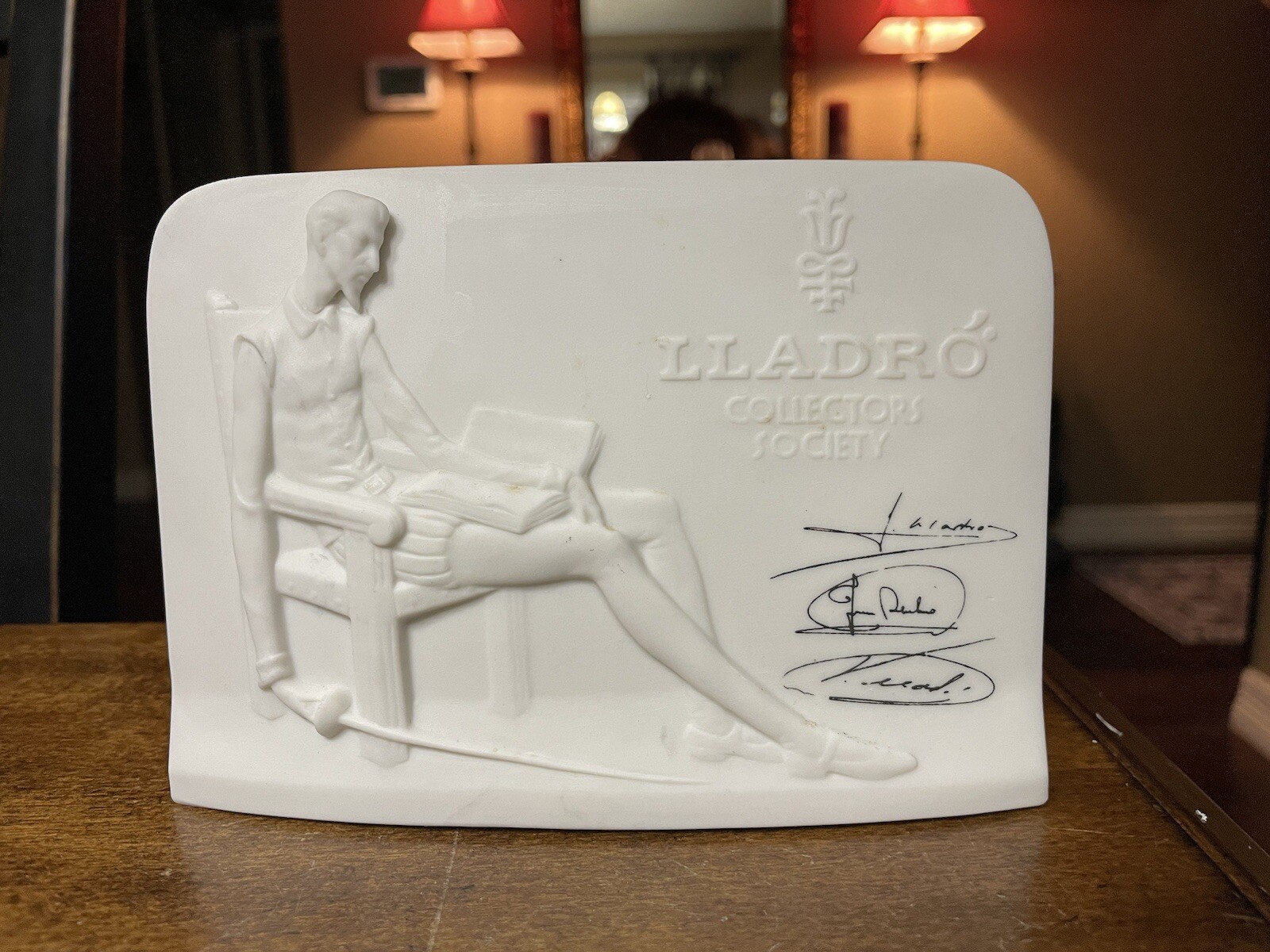 5.75″x4.25″x2.25″ Lladro Collectors Society Don Quixote Plaque Signed In Blue
