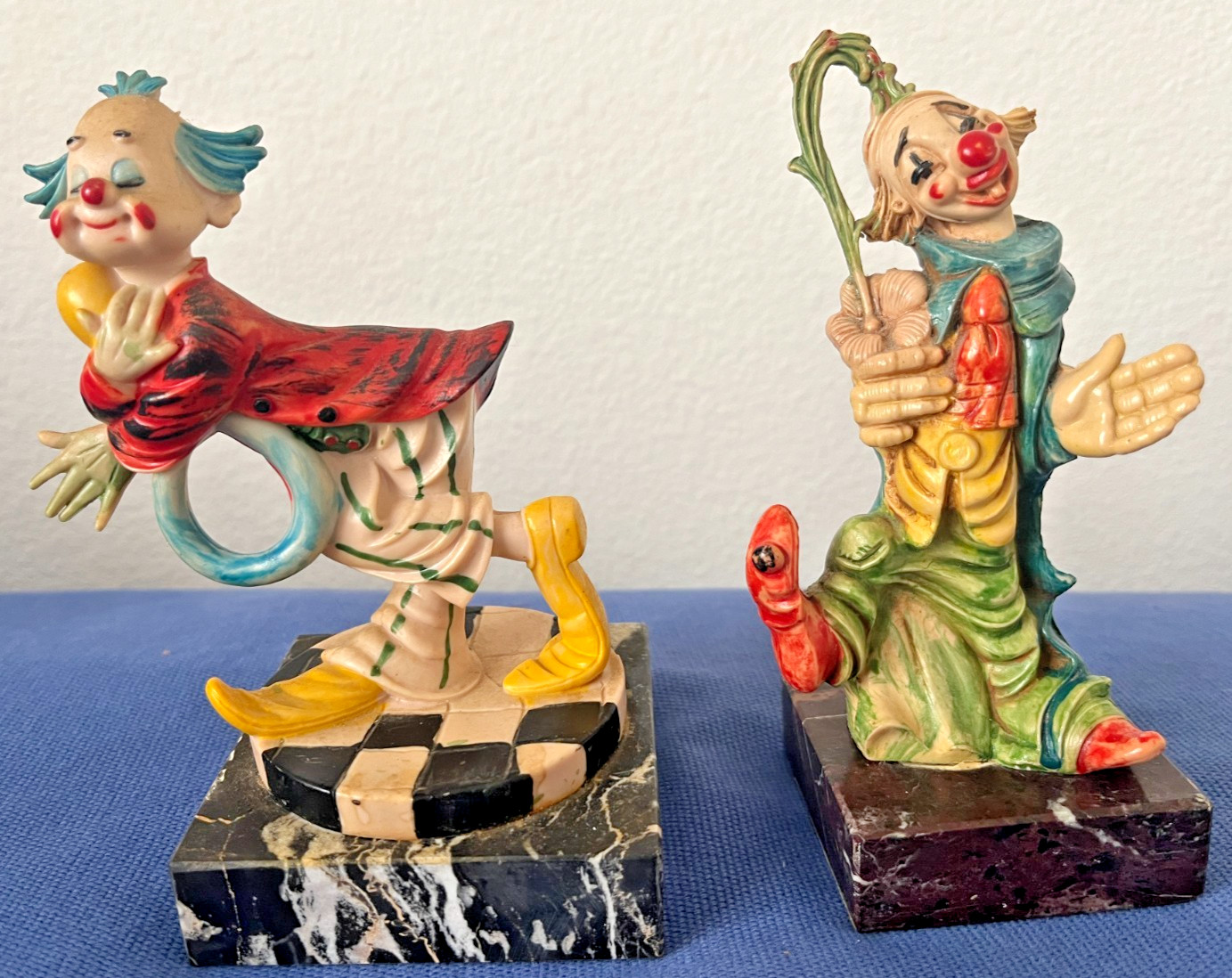 2 Clown Figurines Fontanini Heavy Resin on Marble Base Made in Italy VTG VGC