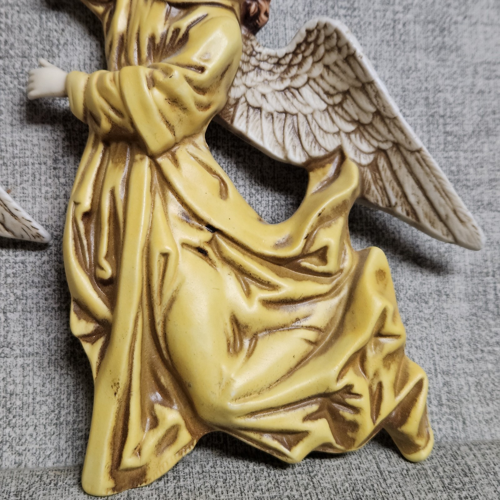 2 Vtg. Bisque Porcelain Guardian Angel Wall Hangings Neoclassical Baroque Style