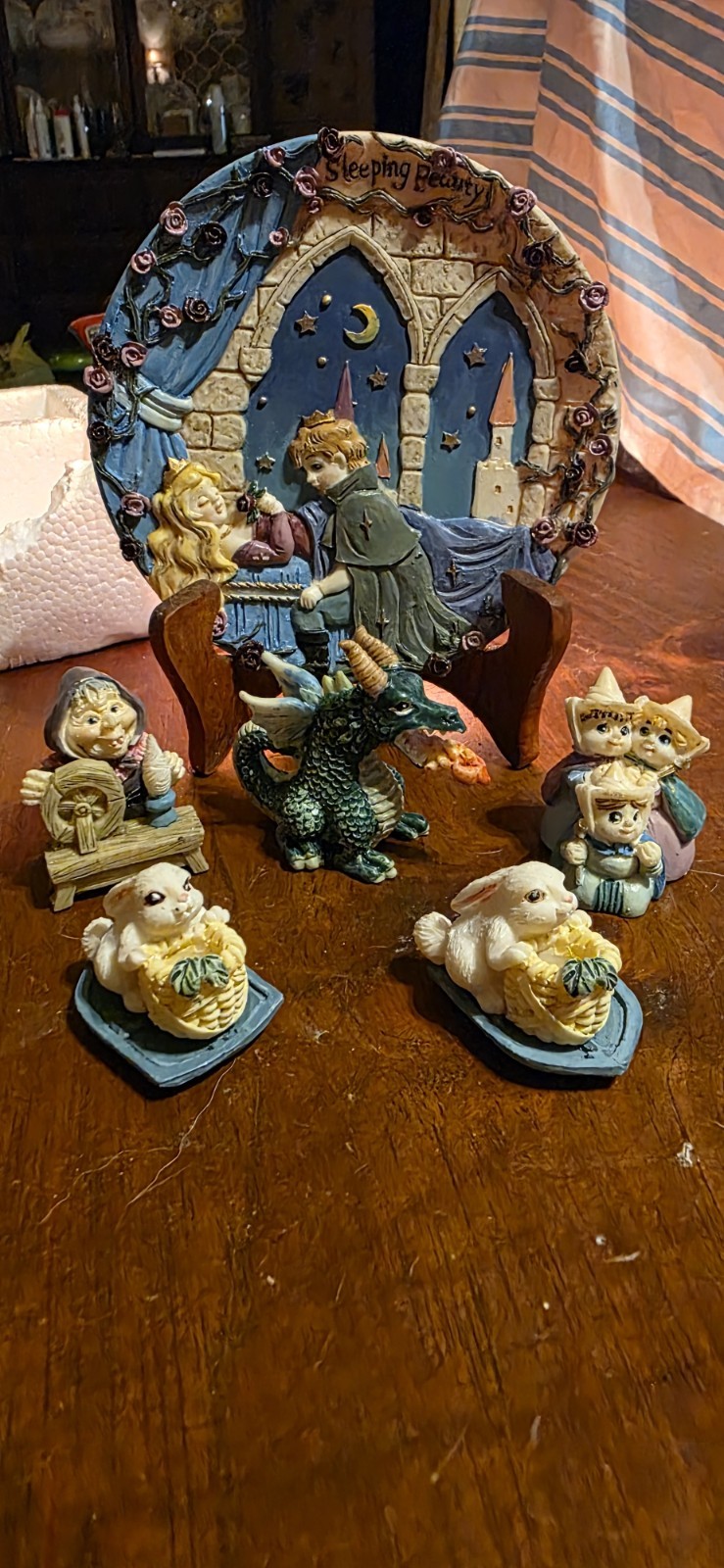 Sleeping Beauty 1997 Vintage Collectors Ornamental Mini Tea Set