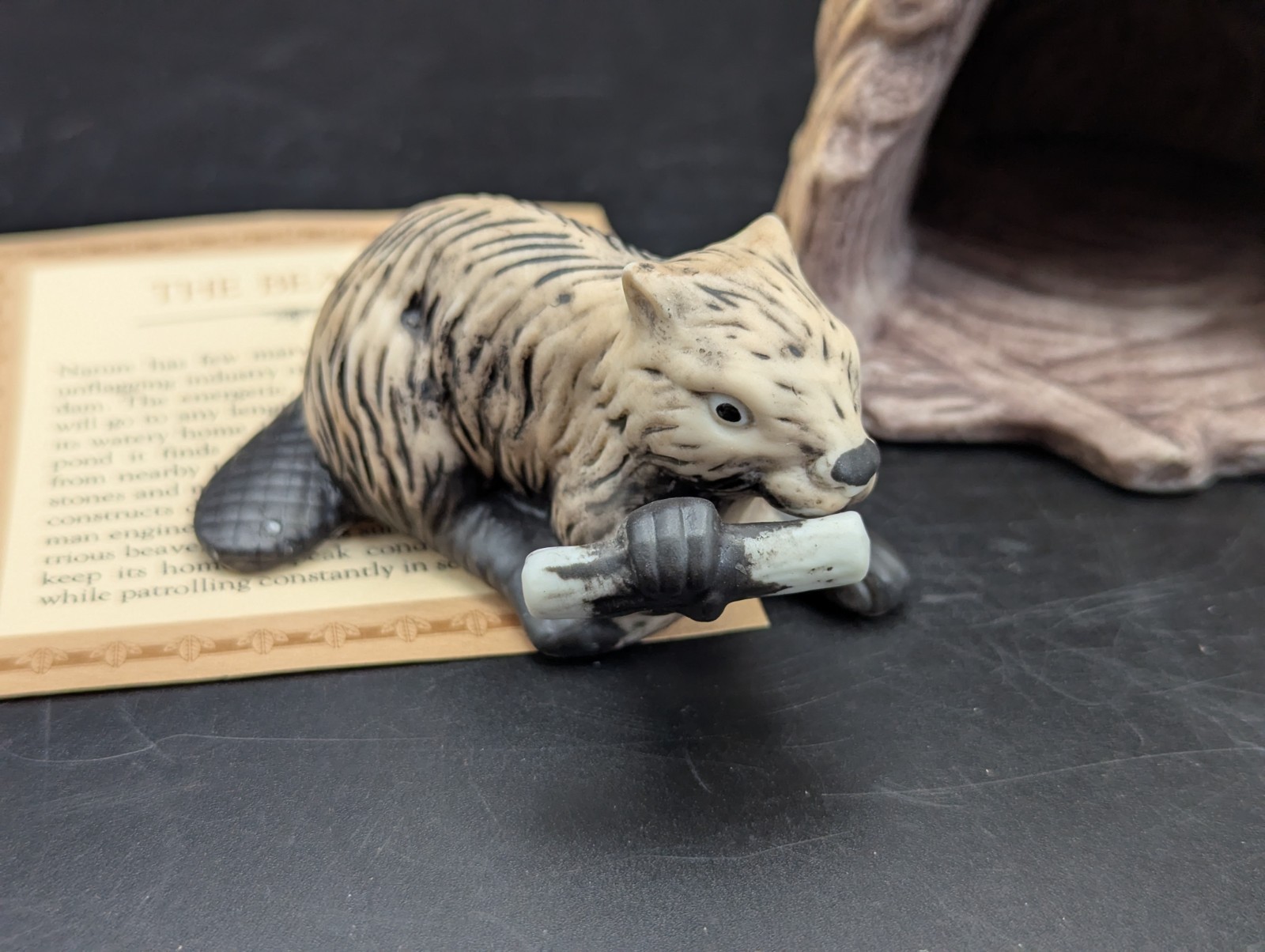 1984 FRANKLIN MINT JACQUELINE B SMITH WOODLAND SURPRISES PORCELAIN BEAVER IN DAM