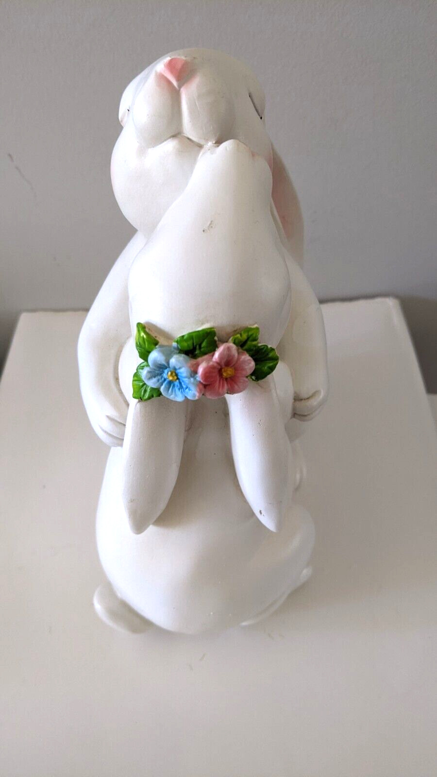 Martha Stewart Two Bunnies Sharing A Special Easter Hug 11’x9″