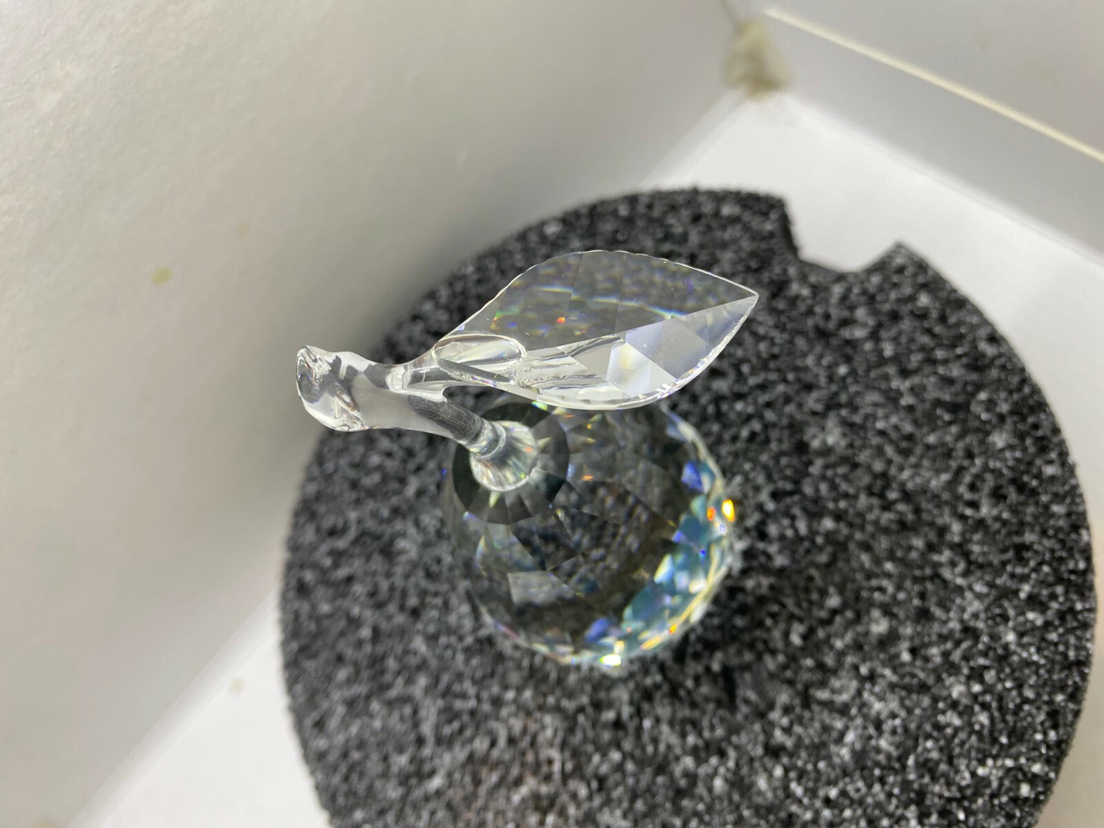 Swarovski Crystal Sparkling Fruit Pear Figurine 7476 NR 000 002 W/Box – Retired
