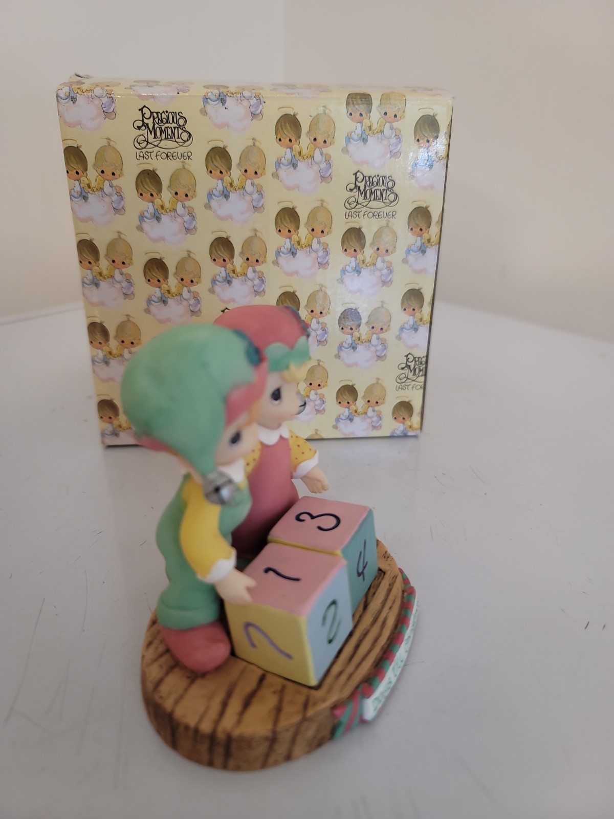 Precious Moments Elves Countdown Days ‘Till Christmas Figurine 2004 With Box