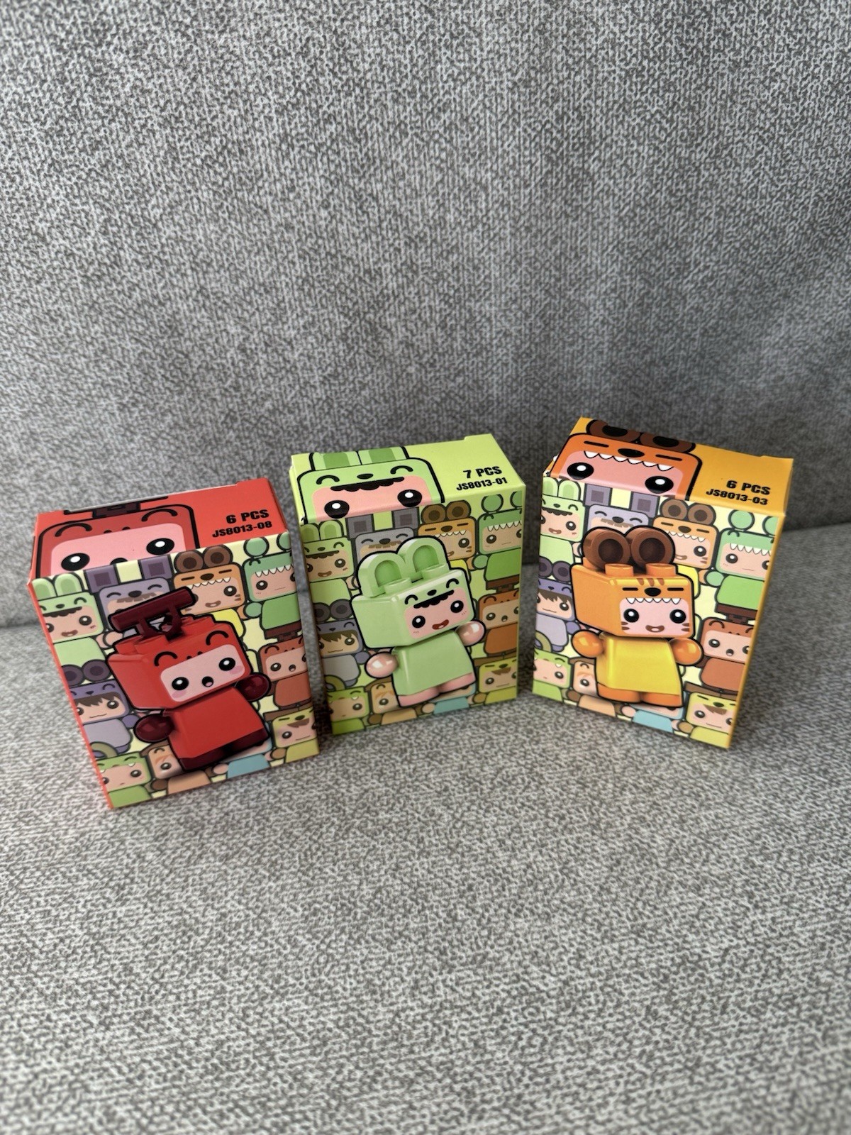 Mini Figurine Lot Boy Girl Toy Block Collectible NWT Orange Red Green