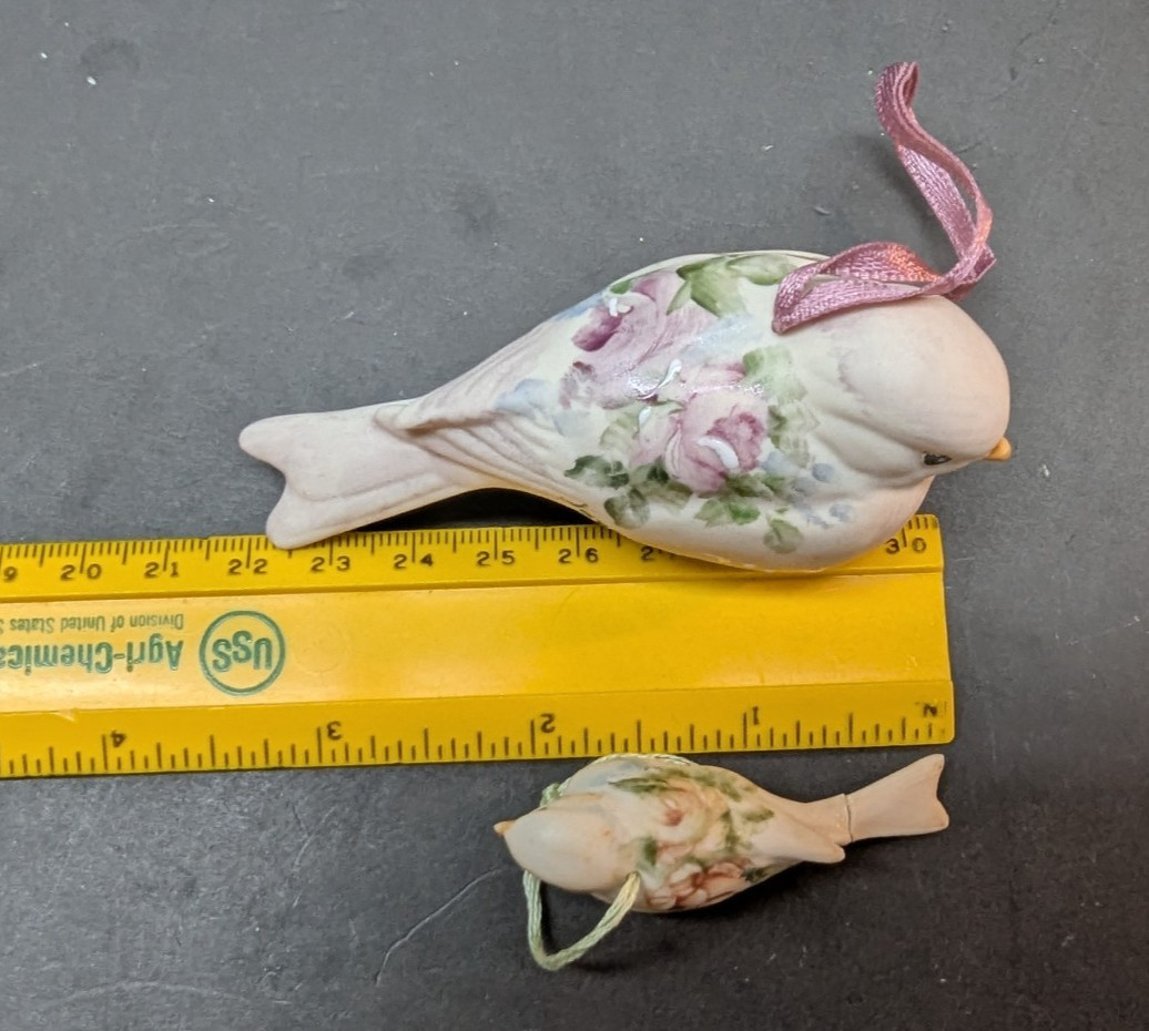 Hanging Birds Ceramic Flower Garden Bird Figurine 2 Pieces Small & Medium Decor