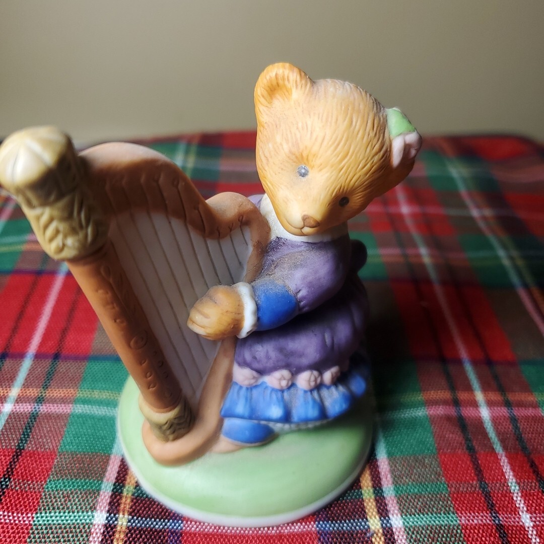 Vintage Franklin Mint Honey Quaver Bear Fine Porcelain Figurine 1986 Free Ship