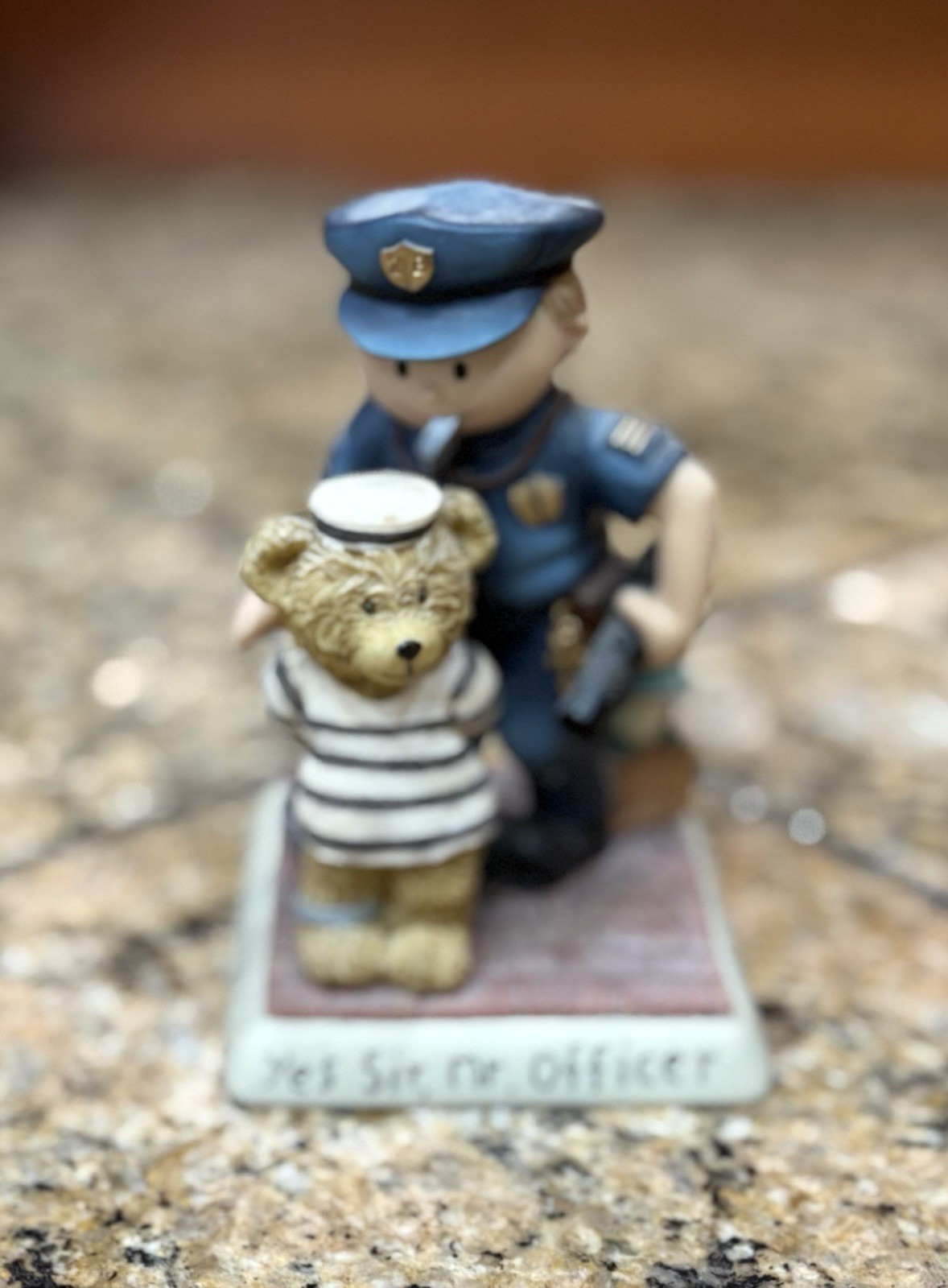 Pre Owned Rare 1998 Zingle-Berry Chuck Berry Yes Sir Mr Officer Figurine #2E/567