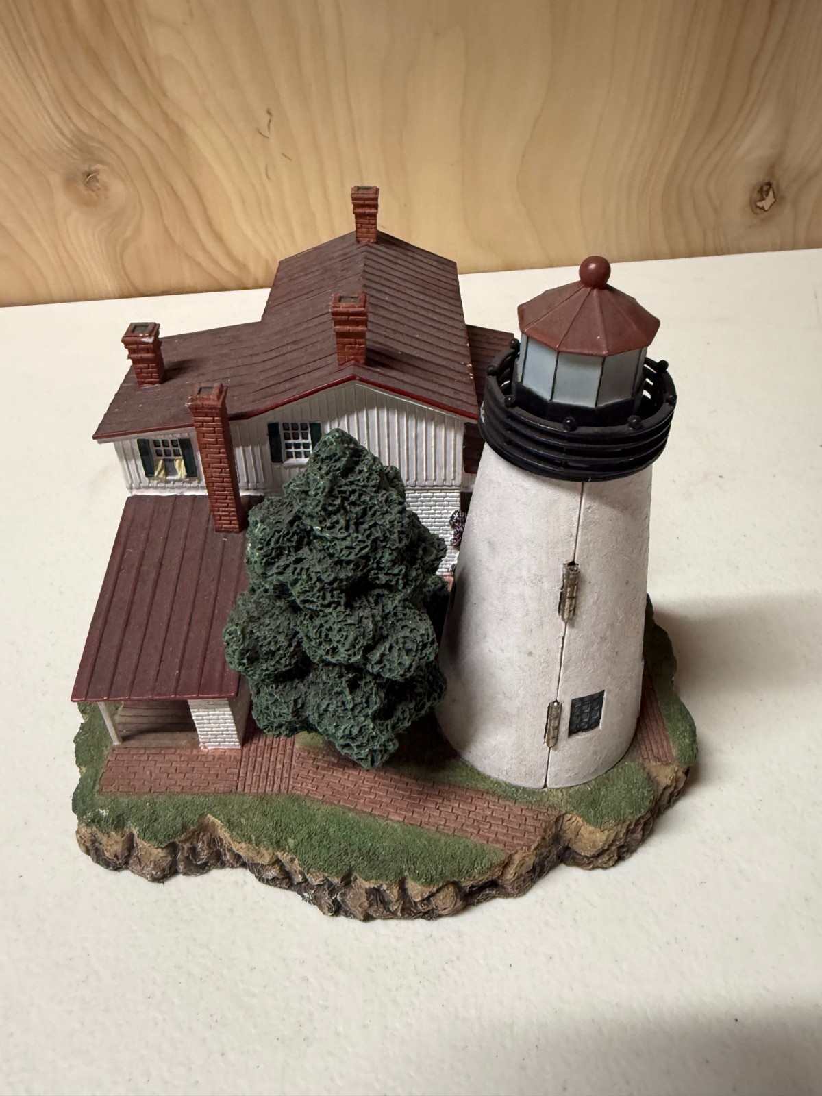Harbour Lights 2001 Turkey Point Lighthouse Maryland # 279 Limited Editions