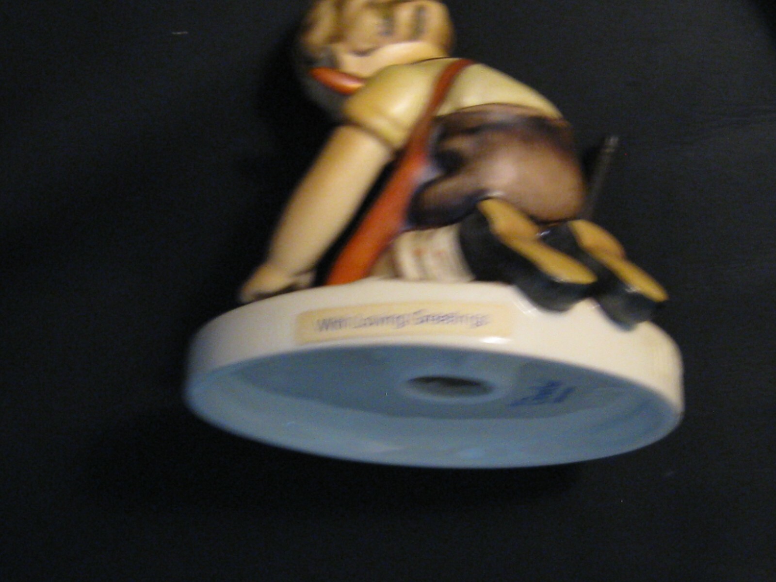 Goebel Hummel figurine # 309 WITH LOVING GREETINGS 3.50″ tall