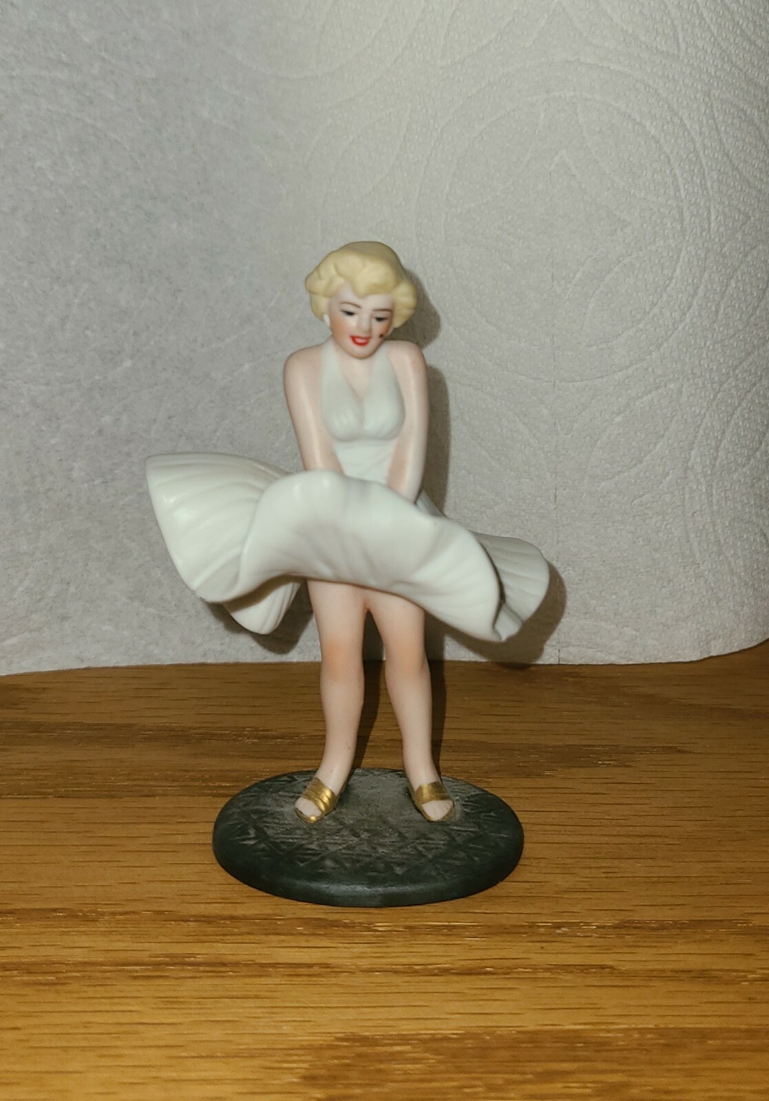 Vintage Marilyn Monroe Figurine Royal Orleans – 3 3/4 “