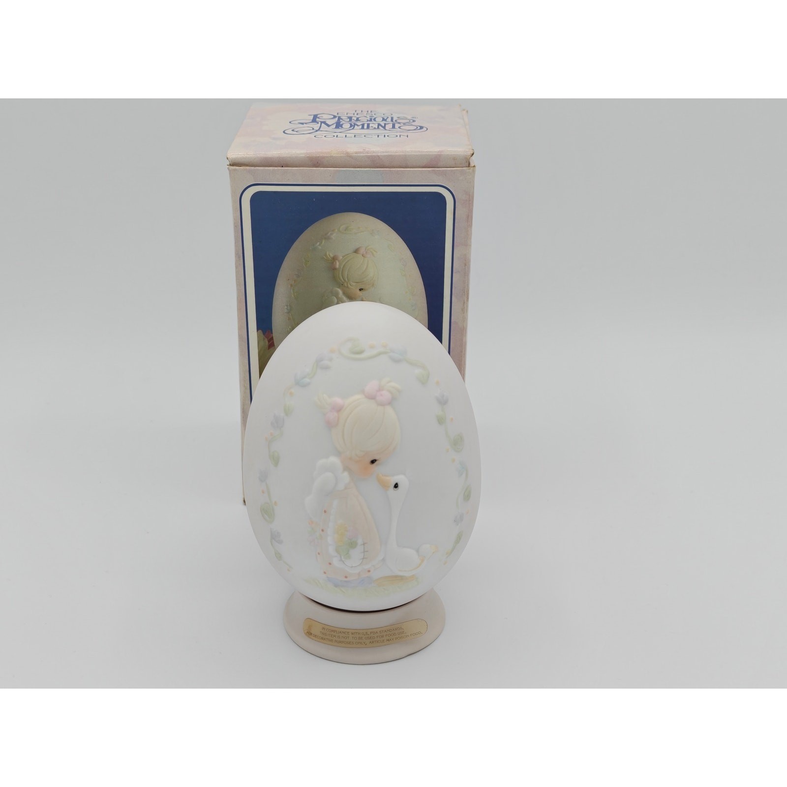 Precious Moments 1993 Easter Egg Figurine Make A Joyful Noise 528617 with Box