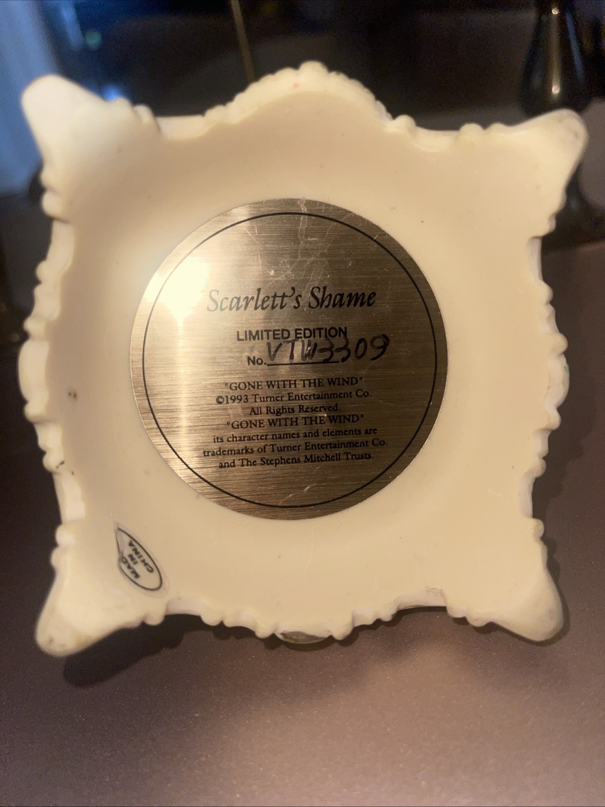 Vintage Limited Edition Figurine Scarlett O’Hara