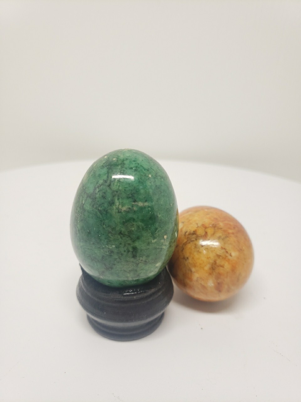 Vintage Marble Alabaster Granite Stone Eggs Lot of 3 – Green,Orange, Beige ,D3