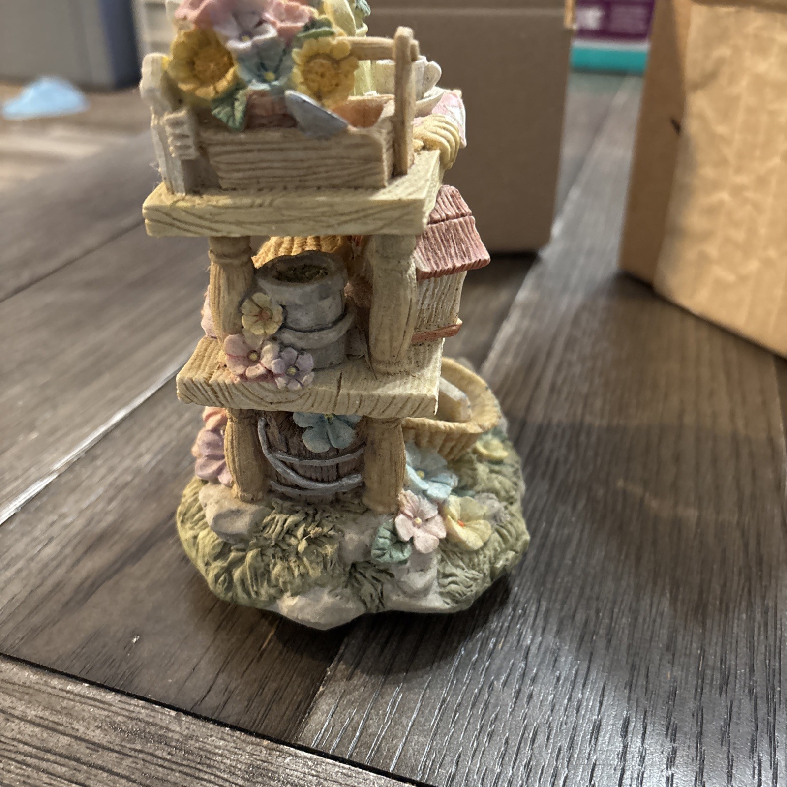 Vintage Resin Musical Birdhouse Garden Scene Figurine. 6” Tall X 5” Wide