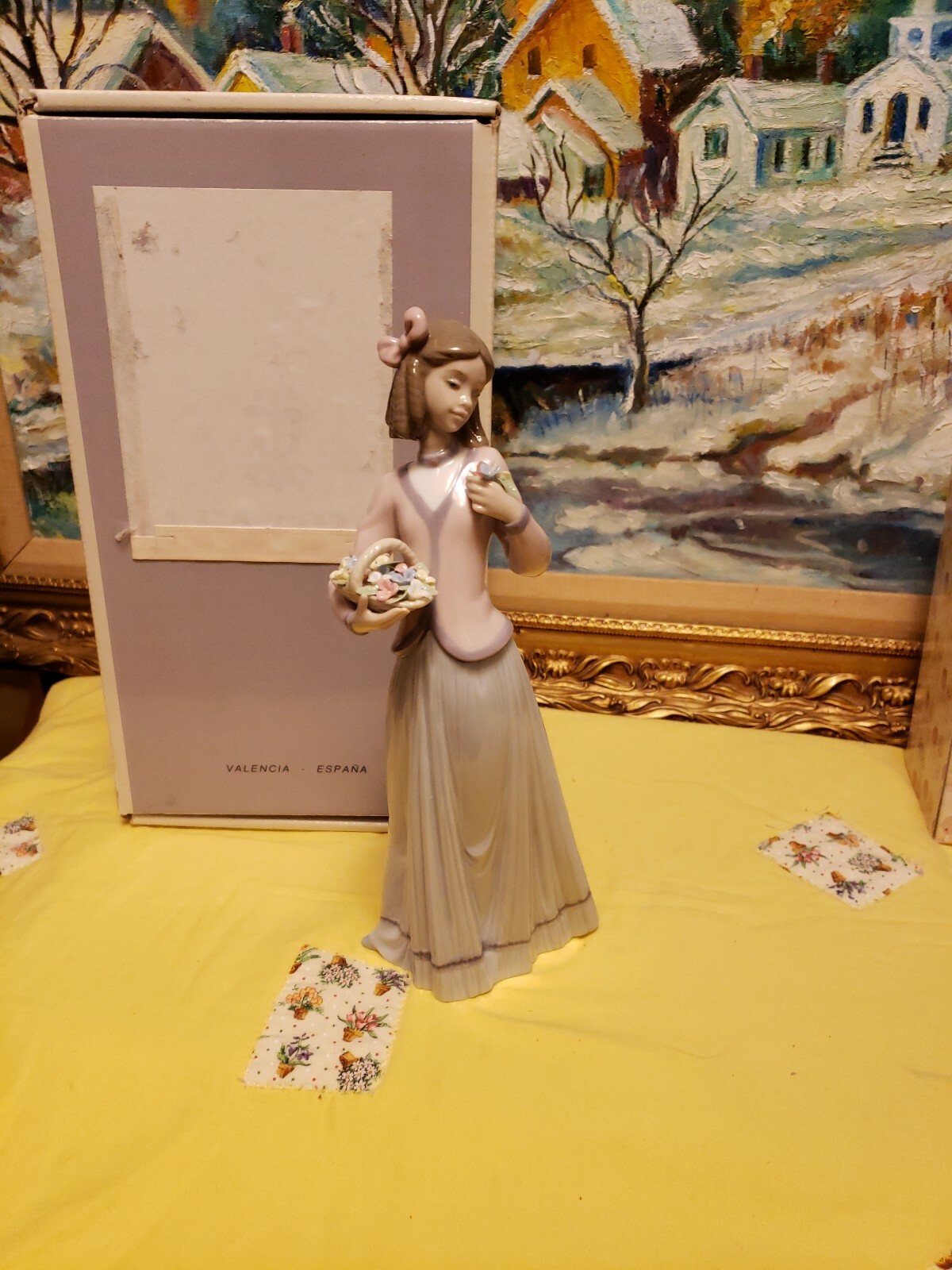 VINTAGE RETIRED LLADRO GIRL WITH FLOWER BASKET #7644 FIGURINE STATUE ORIGINAL BO