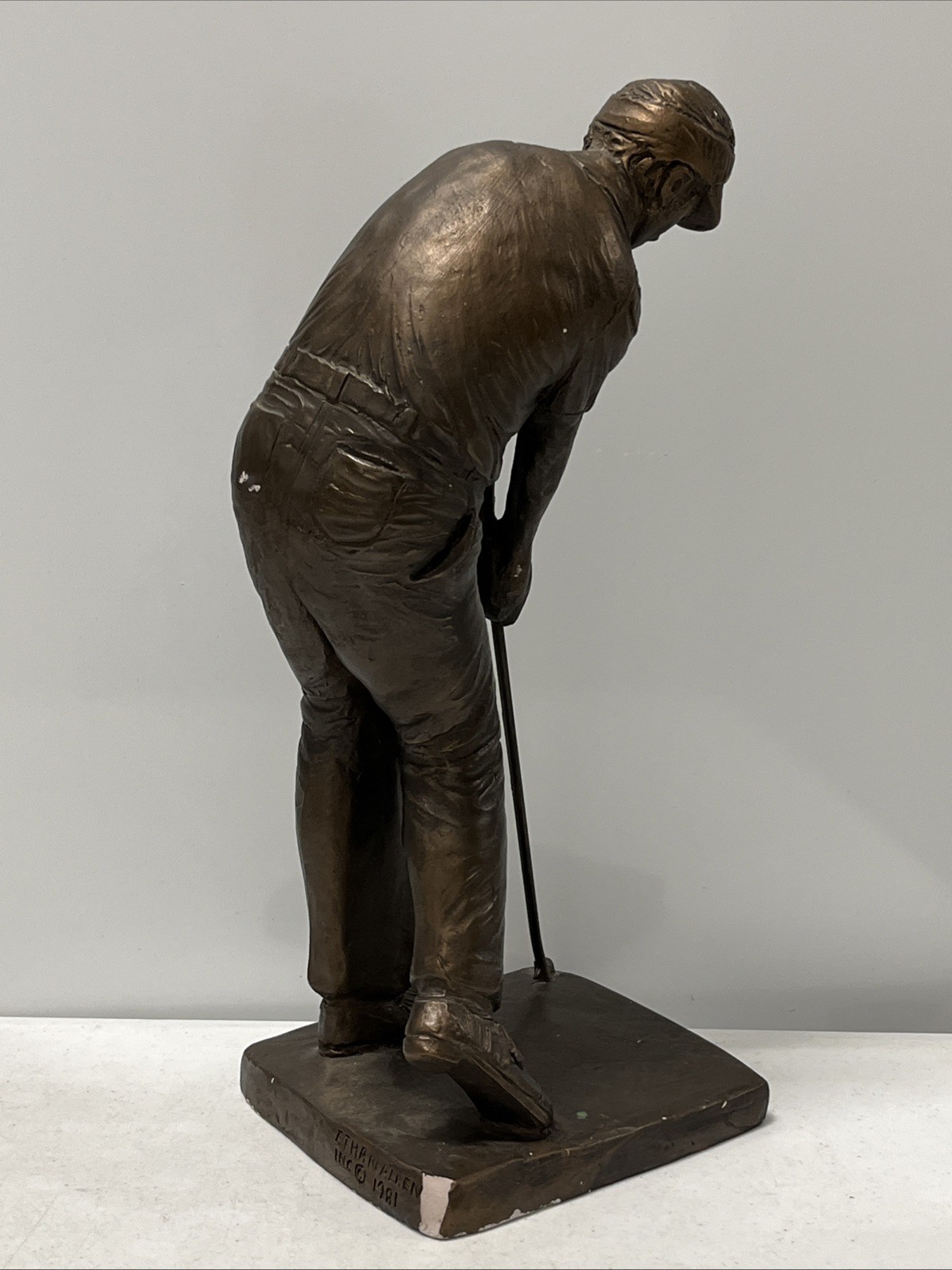 Ethan Allen Inc.1981 Golfer Figurine 15.5”