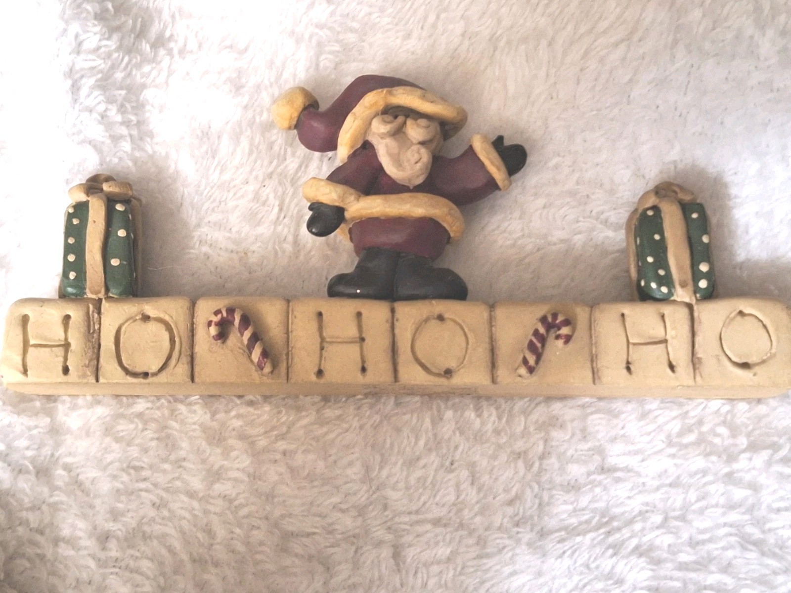 Christmas Shelf Sitter”Ho Ho Ho “Santa On Blocks Suzi Skoglund