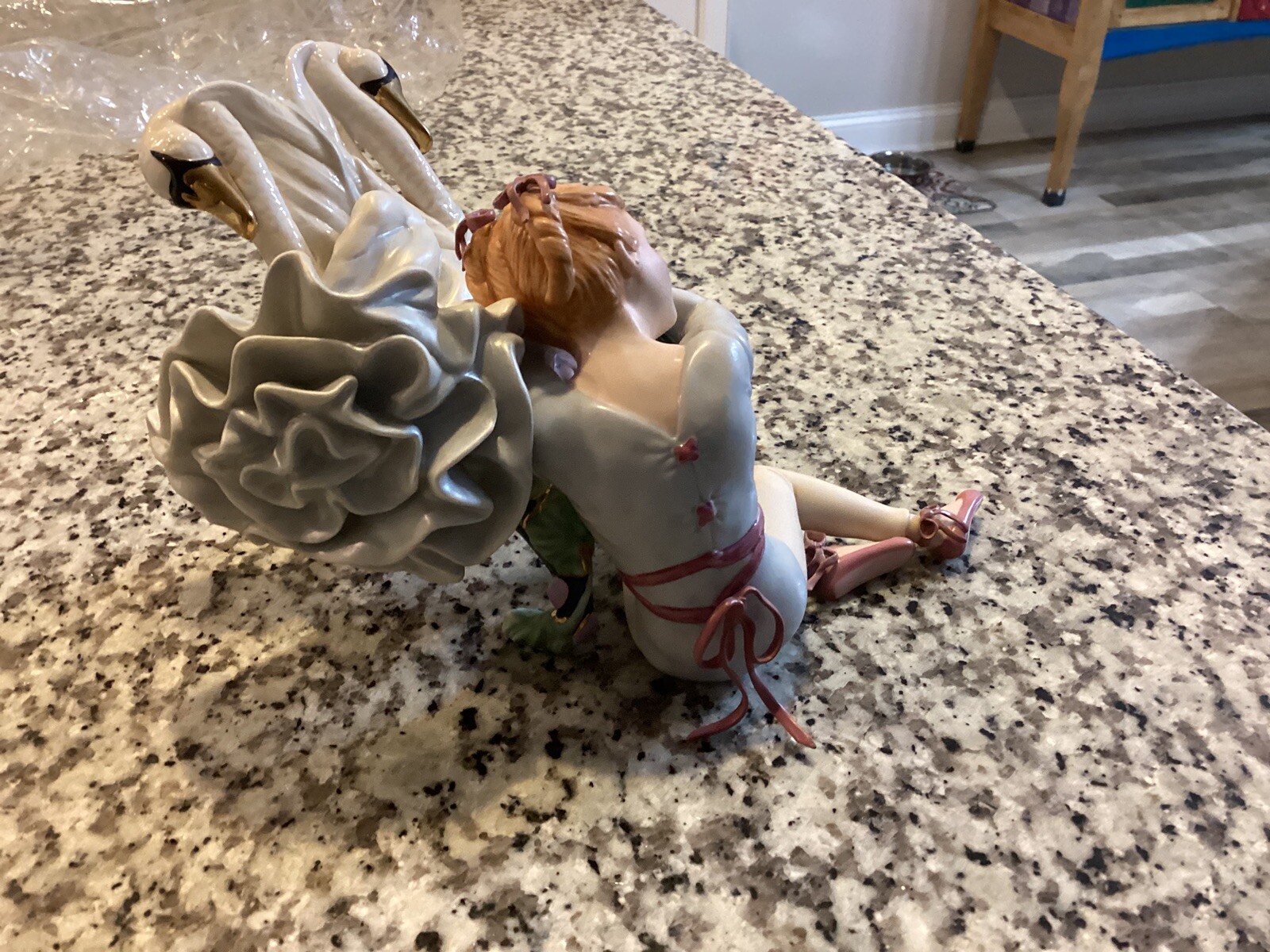 Vivi “STAGE DREAMS” Life In Porcelain