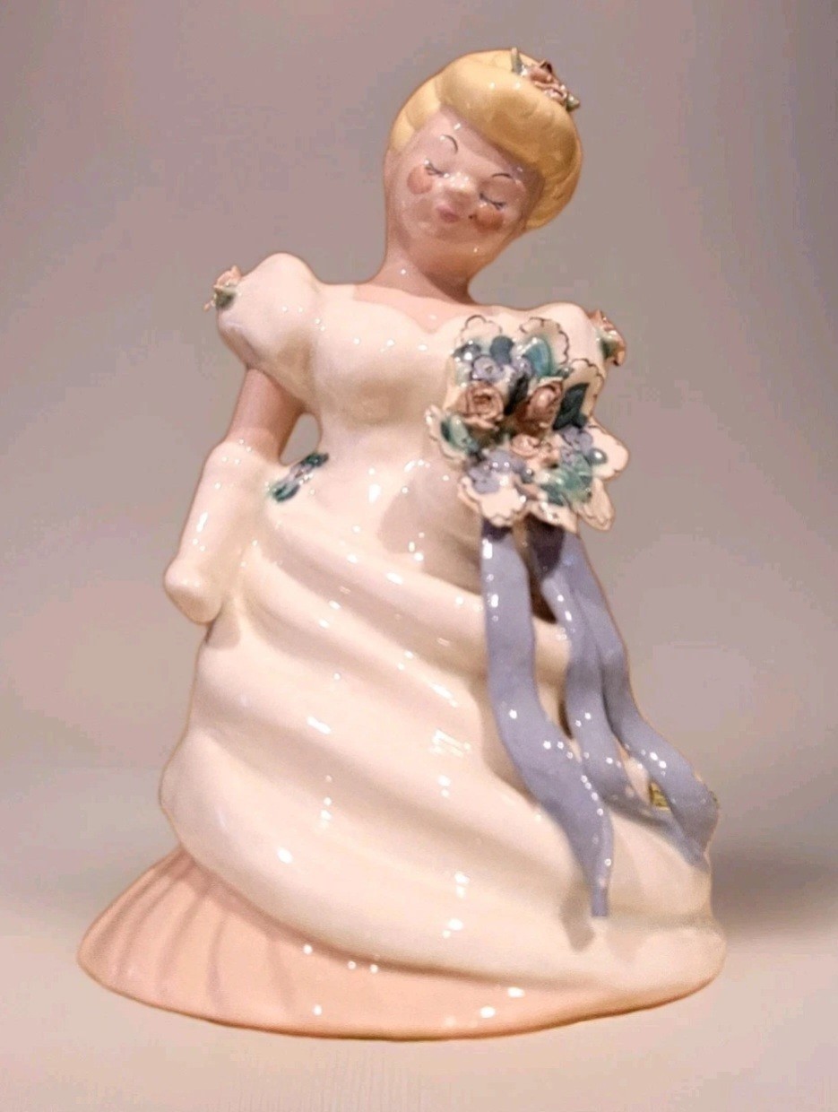 Bride Figurine Kay Finch California Pottery 6″ Blond Pastels 1940s READ