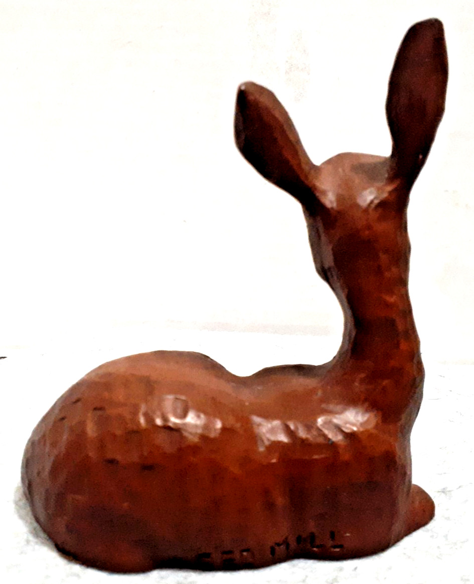 VTG. RED MILL MFG Crushed Pecan & Resin Doe & Fawn Deer Figurines Set of 2