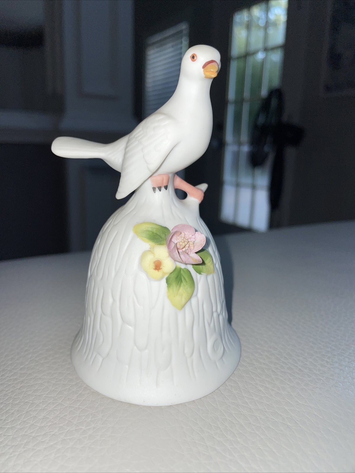VTG Fine Quality LEGO Porcelain Dove Bell