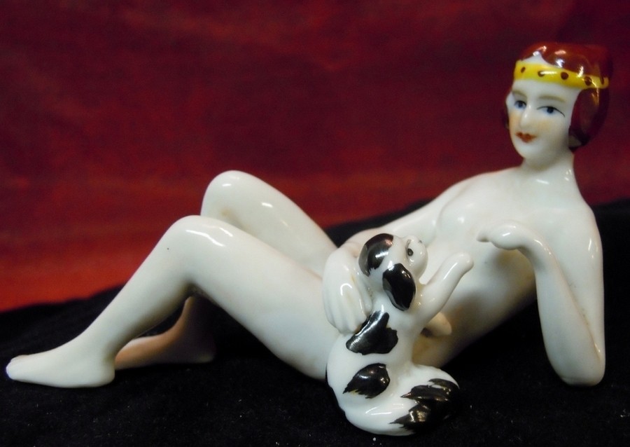 Art Nouveau Style Figurine Dog Bathing Beauty Sexy Naked Art Deco-German Style P