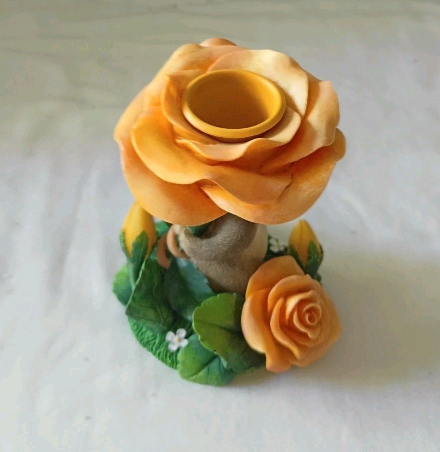 Charming Tails “Floral Candle Holder With Mackenzie ” Yellow Rose 🌹 Mouse Nib