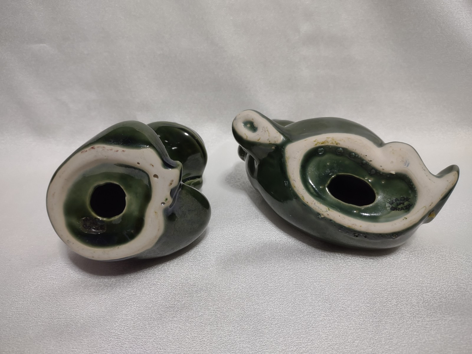 2 Green Frogs Relaxing Ceramic Decoration Figurines Vintage Brazil