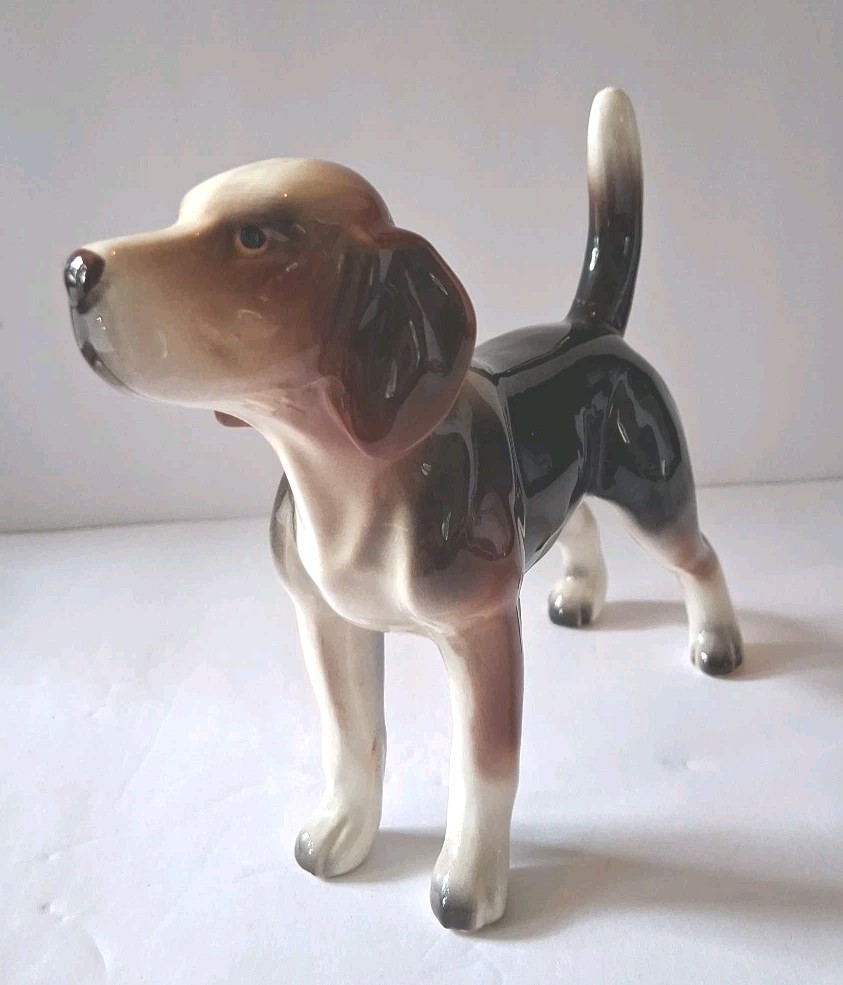 Lefton Korea Ceramic Hound Dog Figurine 5 1/2 Inches Tall Tricolor