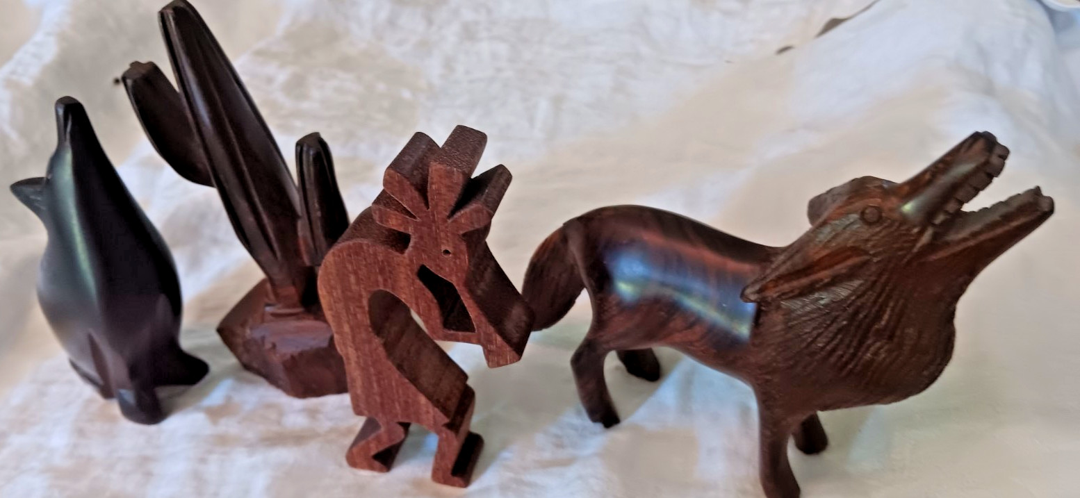 Hand Carved 4PC ,IRONWOOD NATIVE AMERCIAN,2 Coyotes,Cactus,KOKOPELLI,FOLK ART