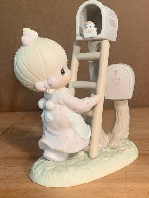 Precious Moments “Good News Is So Uplifting” #532615